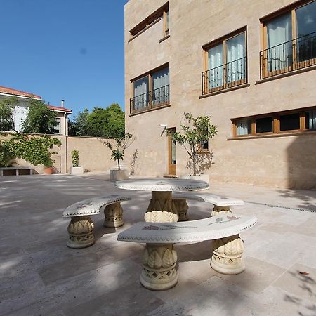 Apartamentos Villablino Arturo Soria Мадрид Екстериор снимка