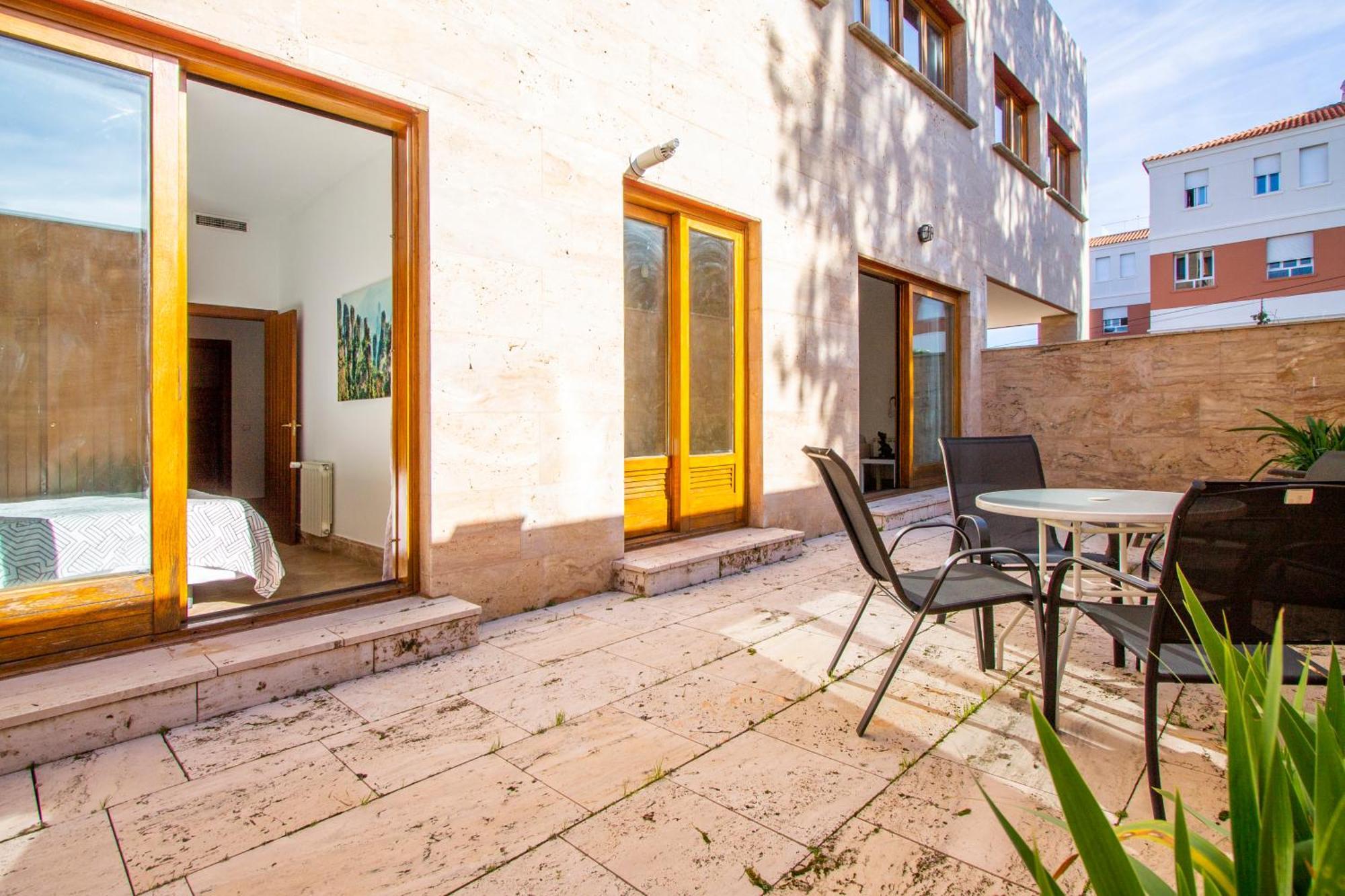 Apartamentos Villablino Arturo Soria Мадрид Екстериор снимка