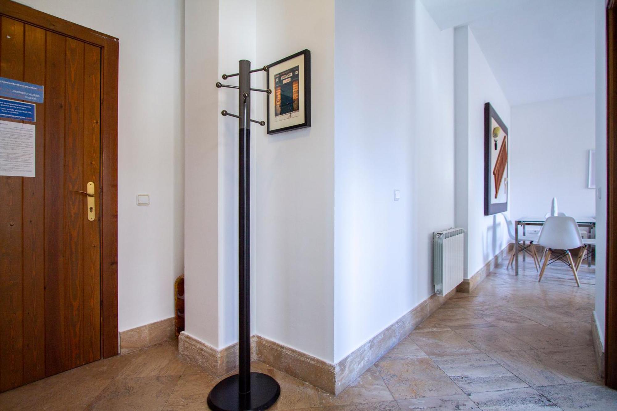 Apartamentos Villablino Arturo Soria Мадрид Екстериор снимка