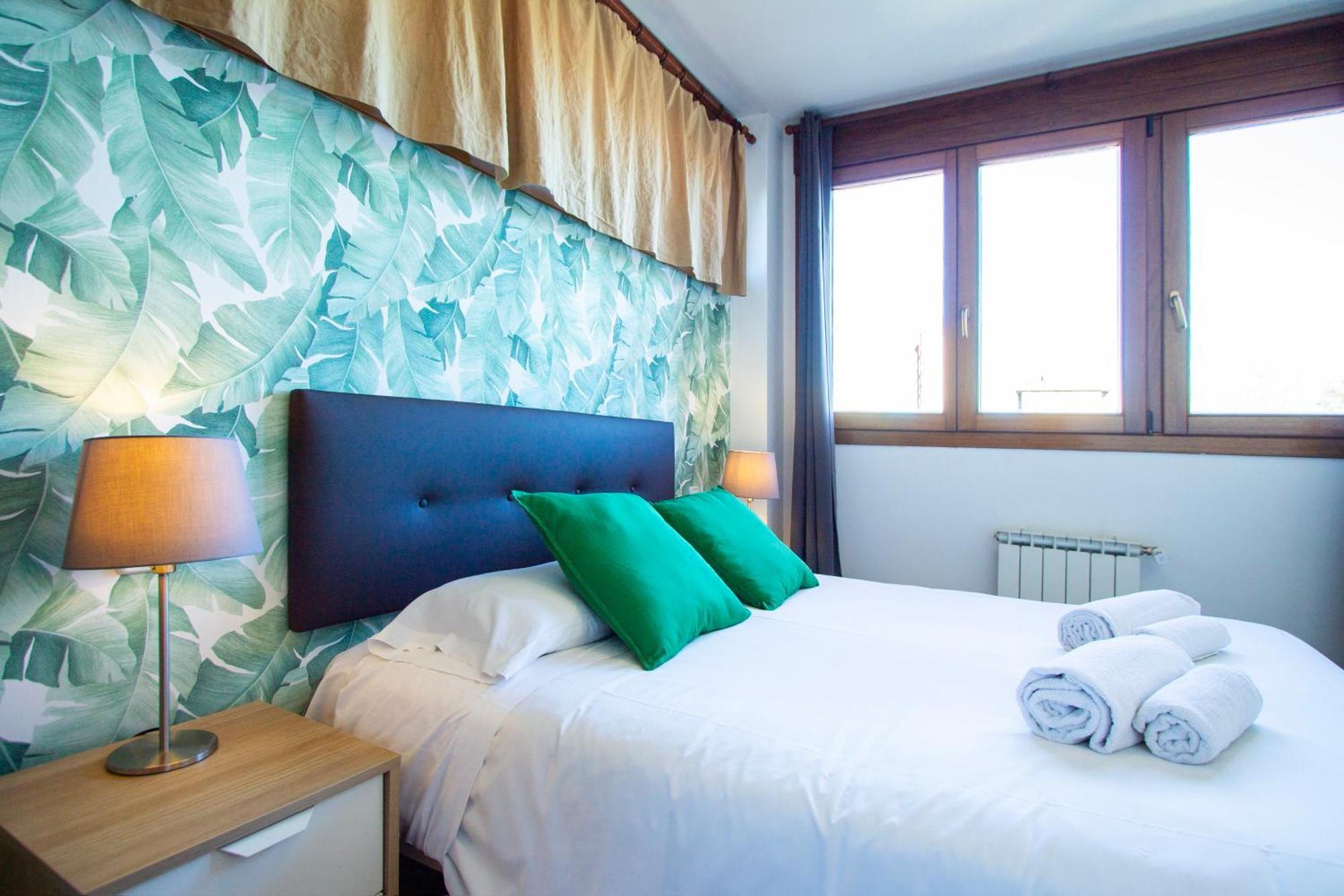 Apartamentos Villablino Arturo Soria Мадрид Екстериор снимка